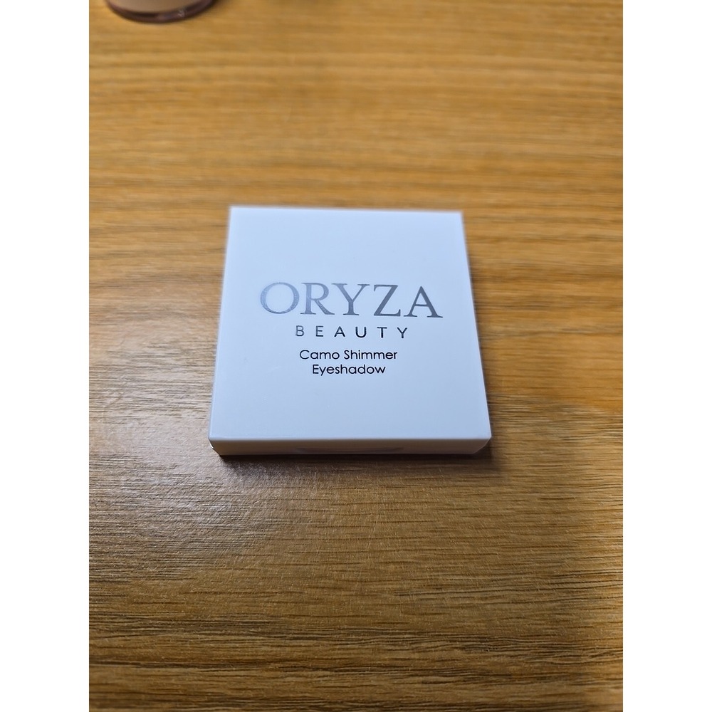 Oruza Beauty Camo Shimmer Eyeshadow Palette 4 Shades Slight Damage See Pic